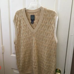 FINAL MARKDOWN MEN’S Grand Slam Vest (L)